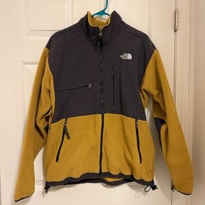 The North Face Men's Retro Denali Fleece Jacket